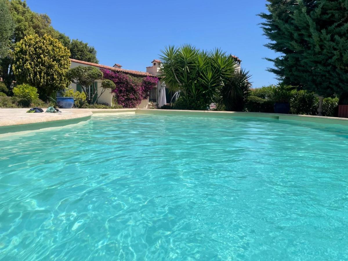 Domaine Des Tuilieres Avec Piscine Villa Vallauris Buitenkant foto